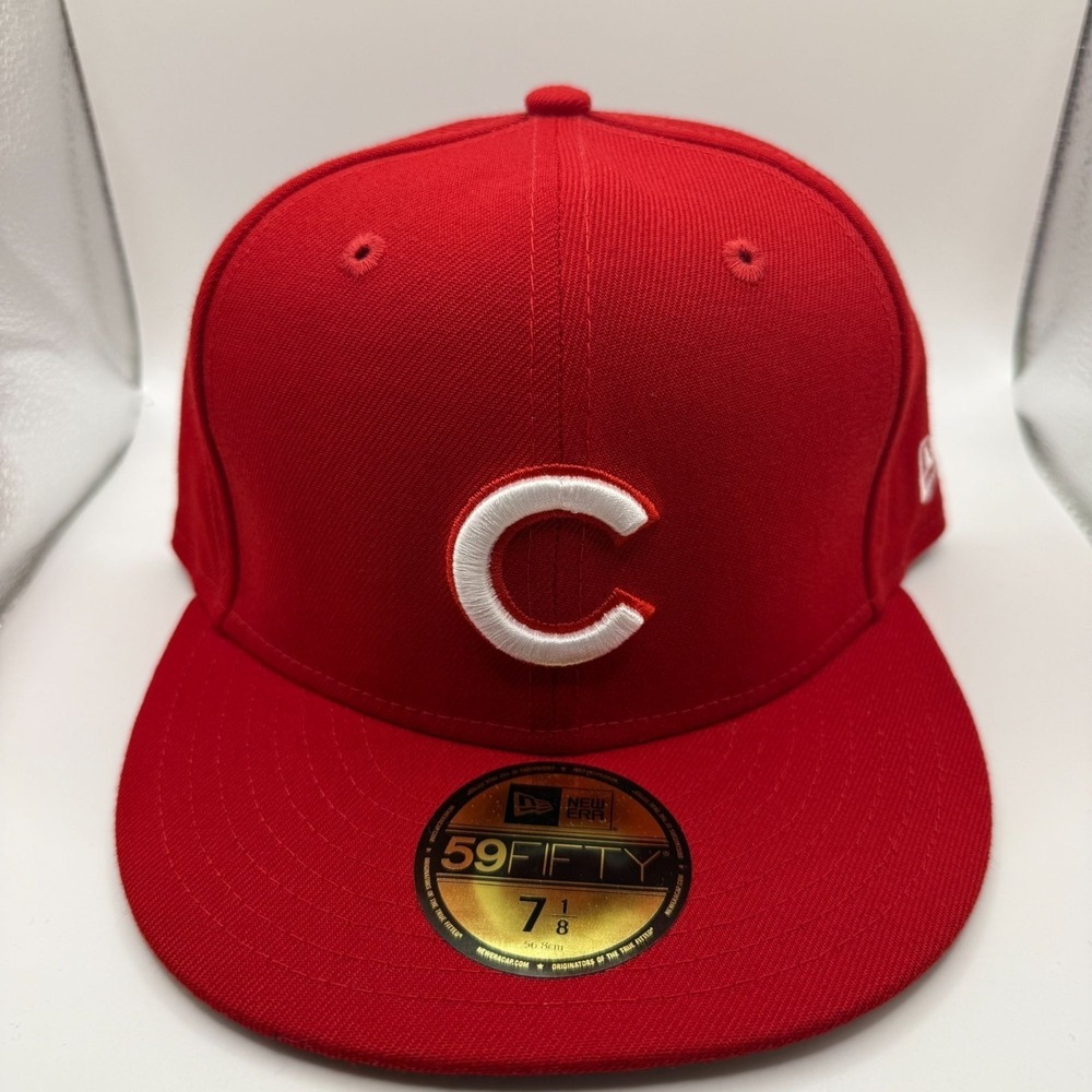 New Era 59fifty Chicago Cubs Solid Red/White Colorpack Fitted Hat size 7 1/8